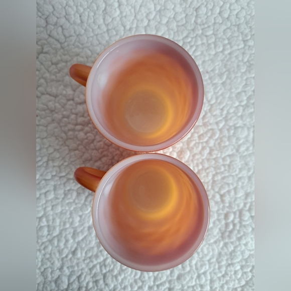 Vintage Anchor Hocking Fire King Set of 2 Cups/ Mugs - Picture 5 of 7